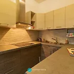 Apartament Madreperla - *